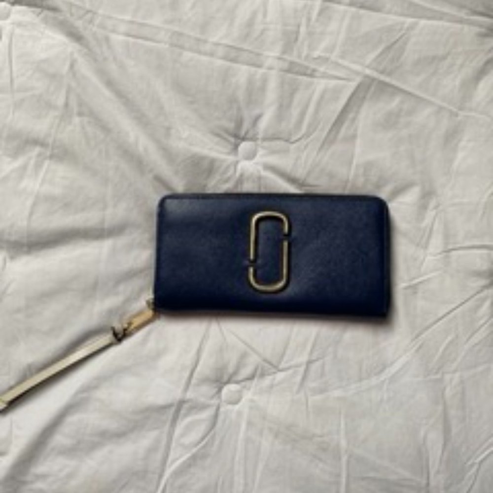 Marc Jacobs wallet